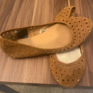 Size 8.5 H&M brown flats